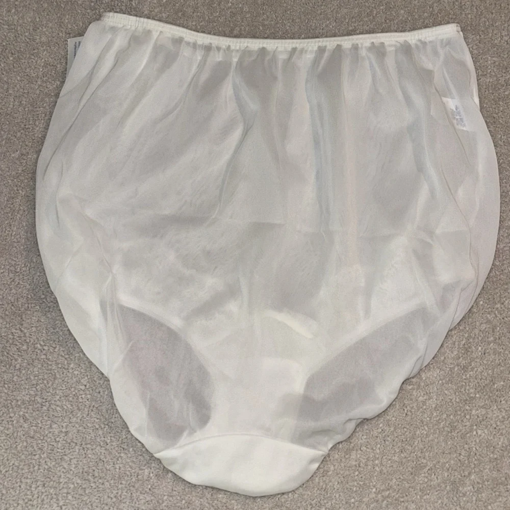 Dixie Belle Women’s Classic Nylon Briefs Panties WHITE VINTAGE